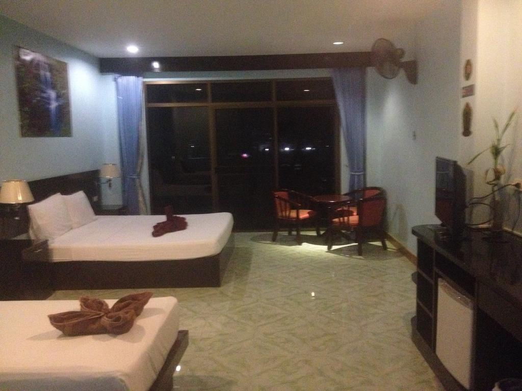 Feng Shui House Otel Patong Dış mekan fotoğraf