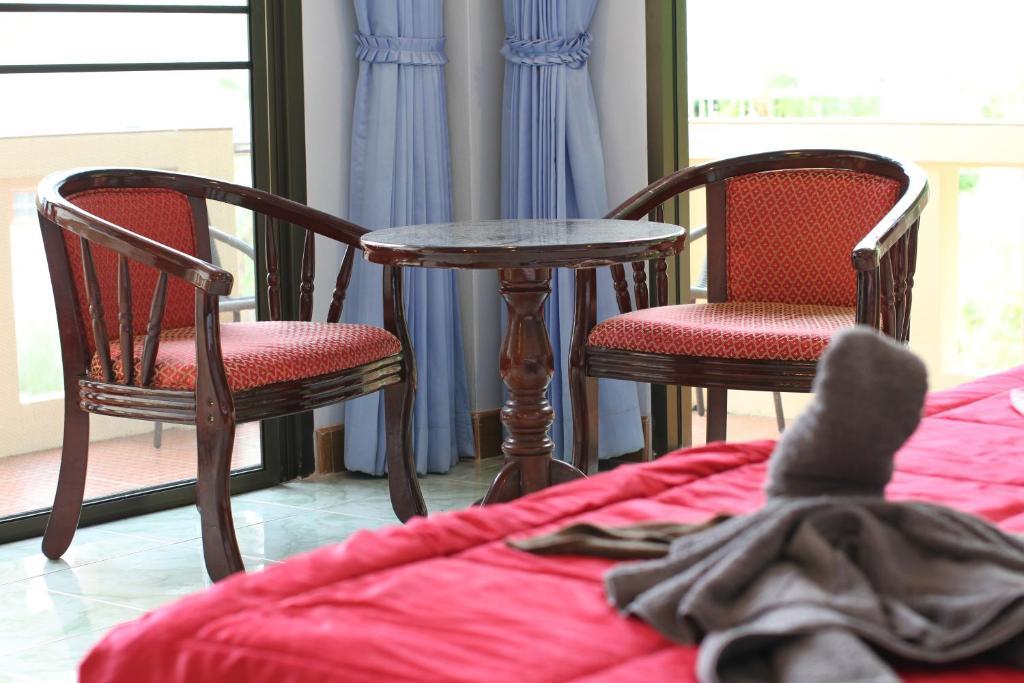 Feng Shui House Otel Patong Dış mekan fotoğraf