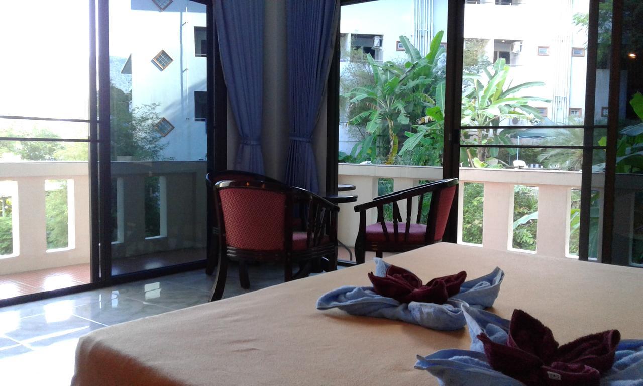 Feng Shui House Otel Patong Dış mekan fotoğraf