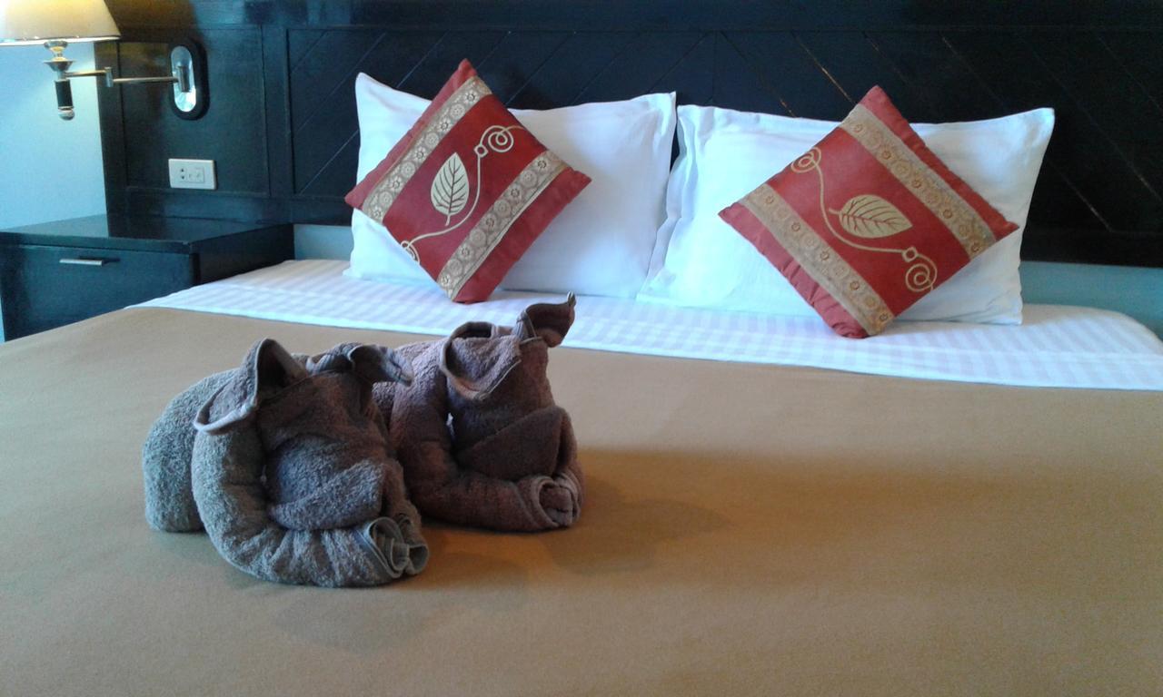 Feng Shui House Otel Patong Dış mekan fotoğraf