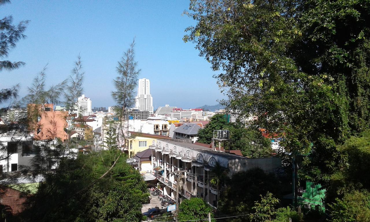 Feng Shui House Otel Patong Dış mekan fotoğraf